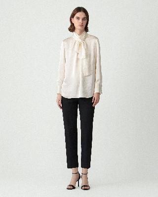 美品 theory luxe 25SS Marvine Pamila アイボリー 美品 theory luxe 25SS Marvine Pamila アイボリー Theory luxe