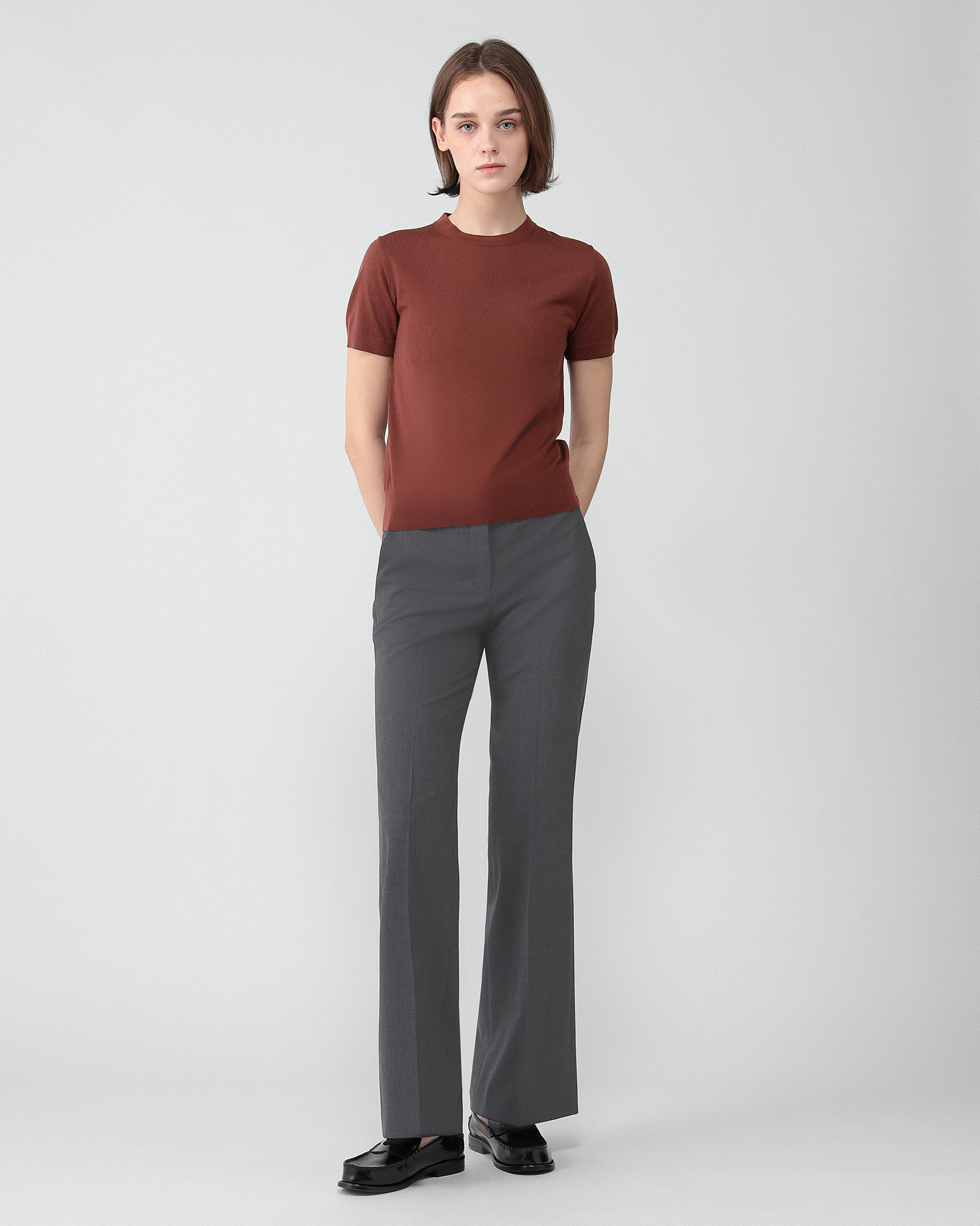 Theory 20aw 五分袖ニット キャメル コーディネート詳細 | WOMEN（レディース）｜Theory 公式通販サイト