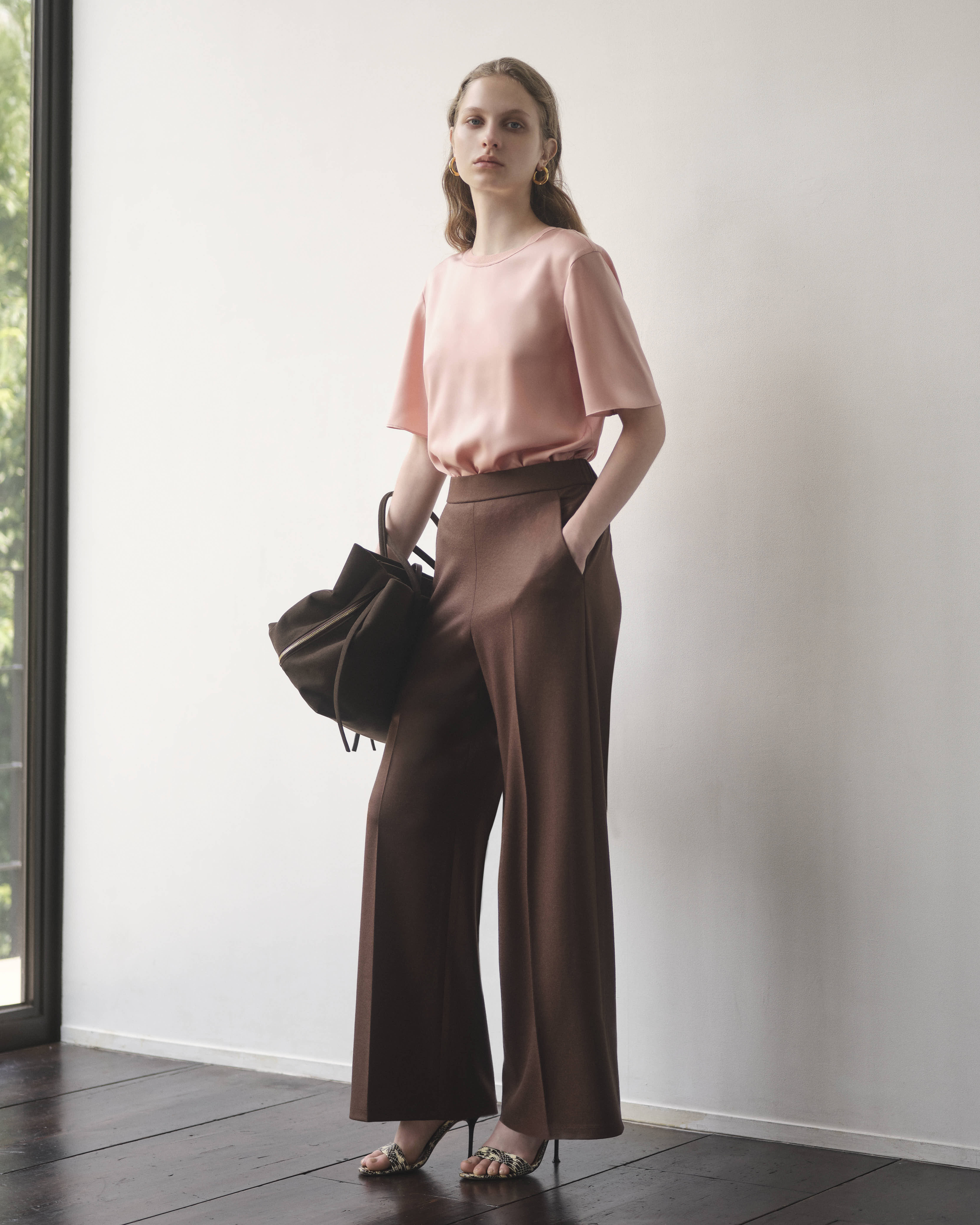 Theory luxe 19aw パイソン柄スカート ベージュ×ブラウン Theory luxe 19aw パイソン柄スカート ベージュ×ブラウン Theory