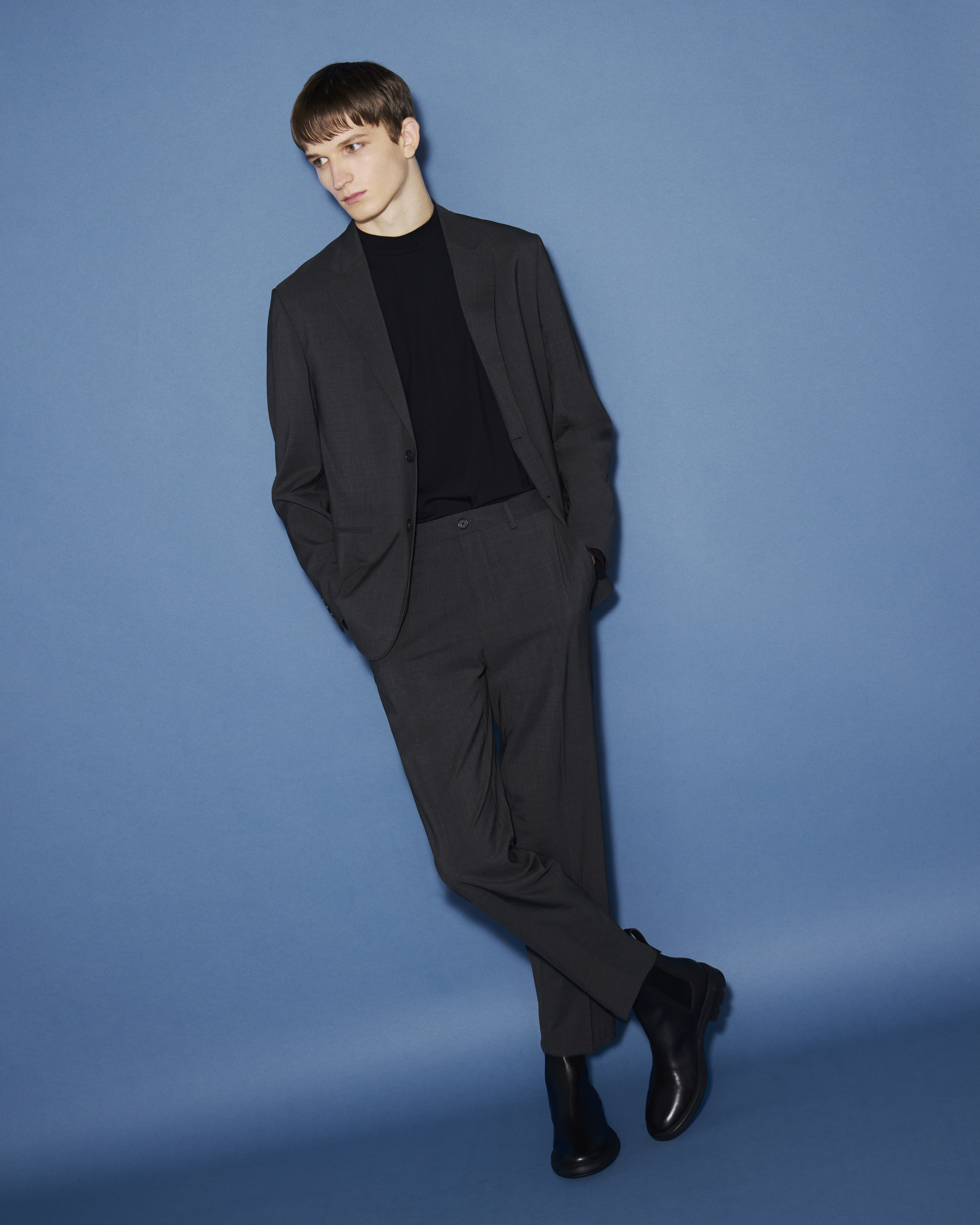 Theory セオリー メンズ 男性用 ファッション Tシャツ Fabien Tee Ringer Functi - White theoryのアイテムを使ったメンズ人気ファッションコーディネート - WEAR