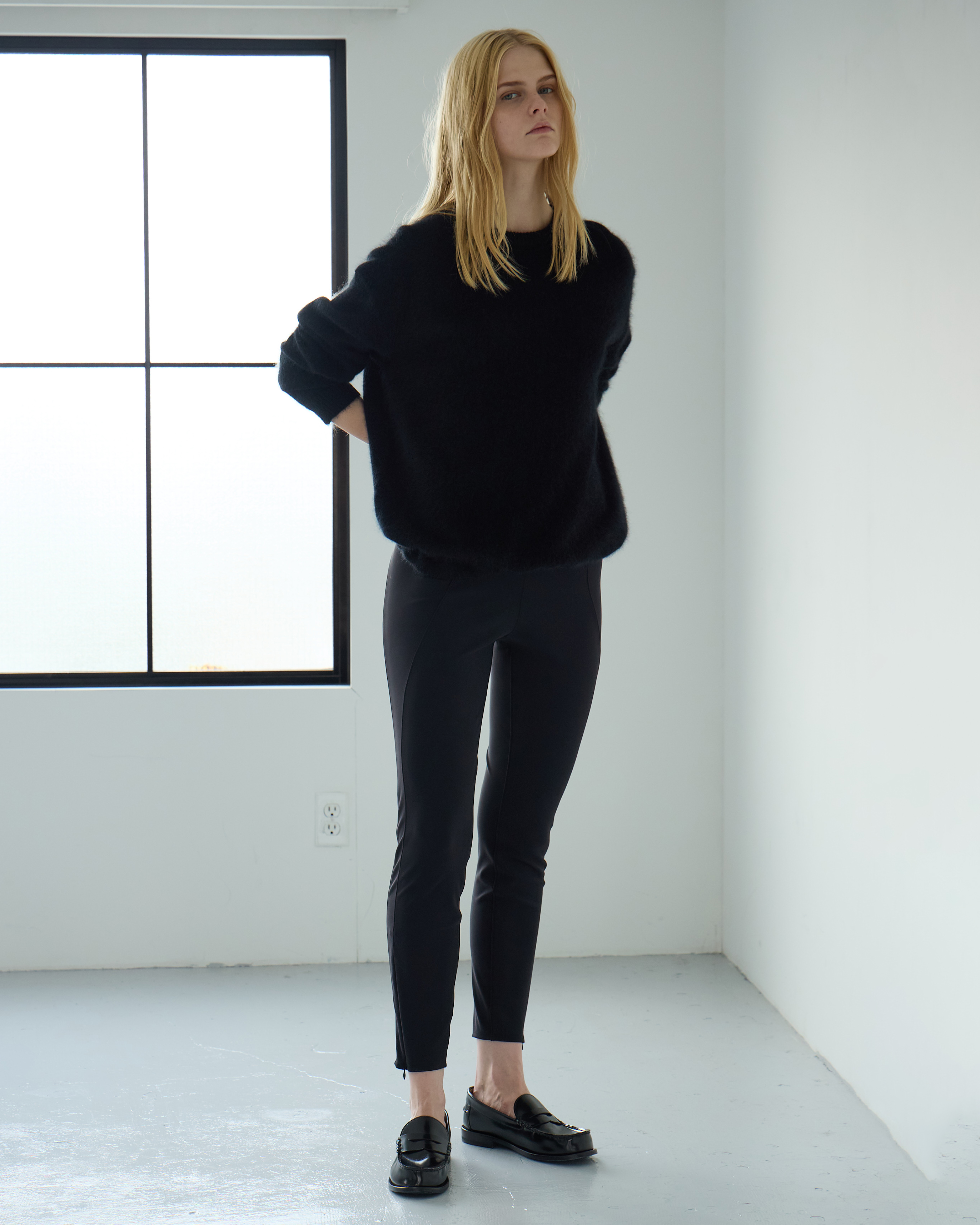 セオリー(Theory)公式通販 レディースファッション