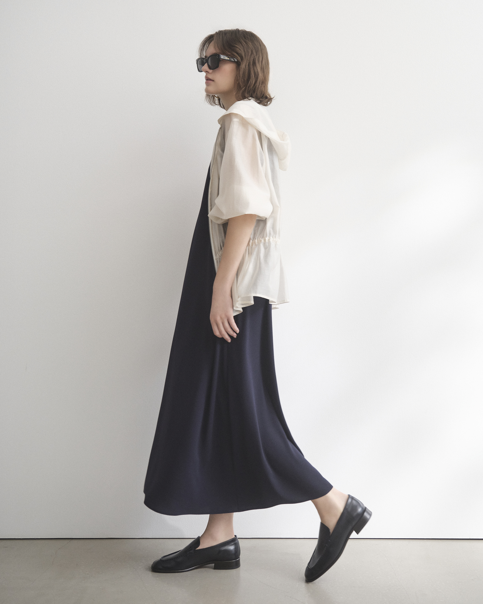 美品✨ セオリーリュクス Crisp Linen Dipti ブルゾン 洗える セオリーリュクス Theory luxe ブルゾン CRISP LINEN KATIA （ブラック