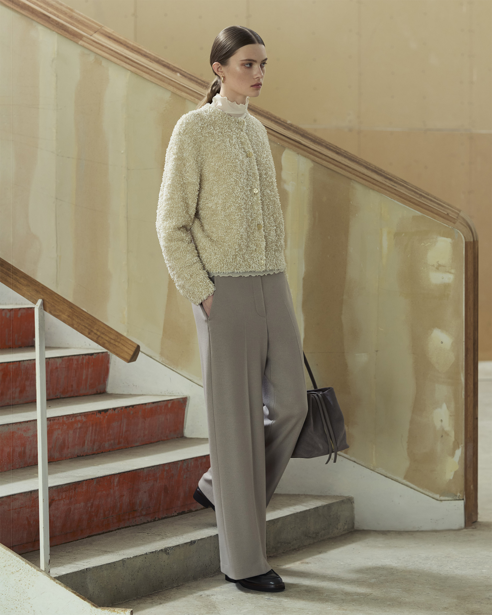 ✨美品✨ セオリーリュクス 大きいサイズ パンツスーツ ストレッチ ベージュ セオリーリュクス(Theory luxe)公式通販 レディースファッション