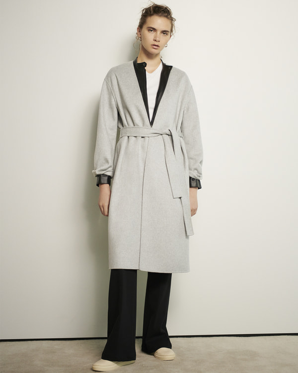 セオリー 美品 Luxe New Divide Collarless Coat-