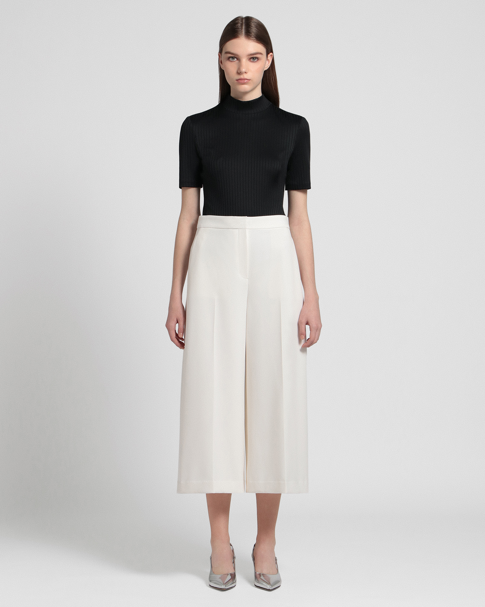 Tailor Crepe Wide Crop Pant | WOMEN(レディース)|Theory Tailor Crepe Wide Crop Pant | WOMEN(レディース)|Theory