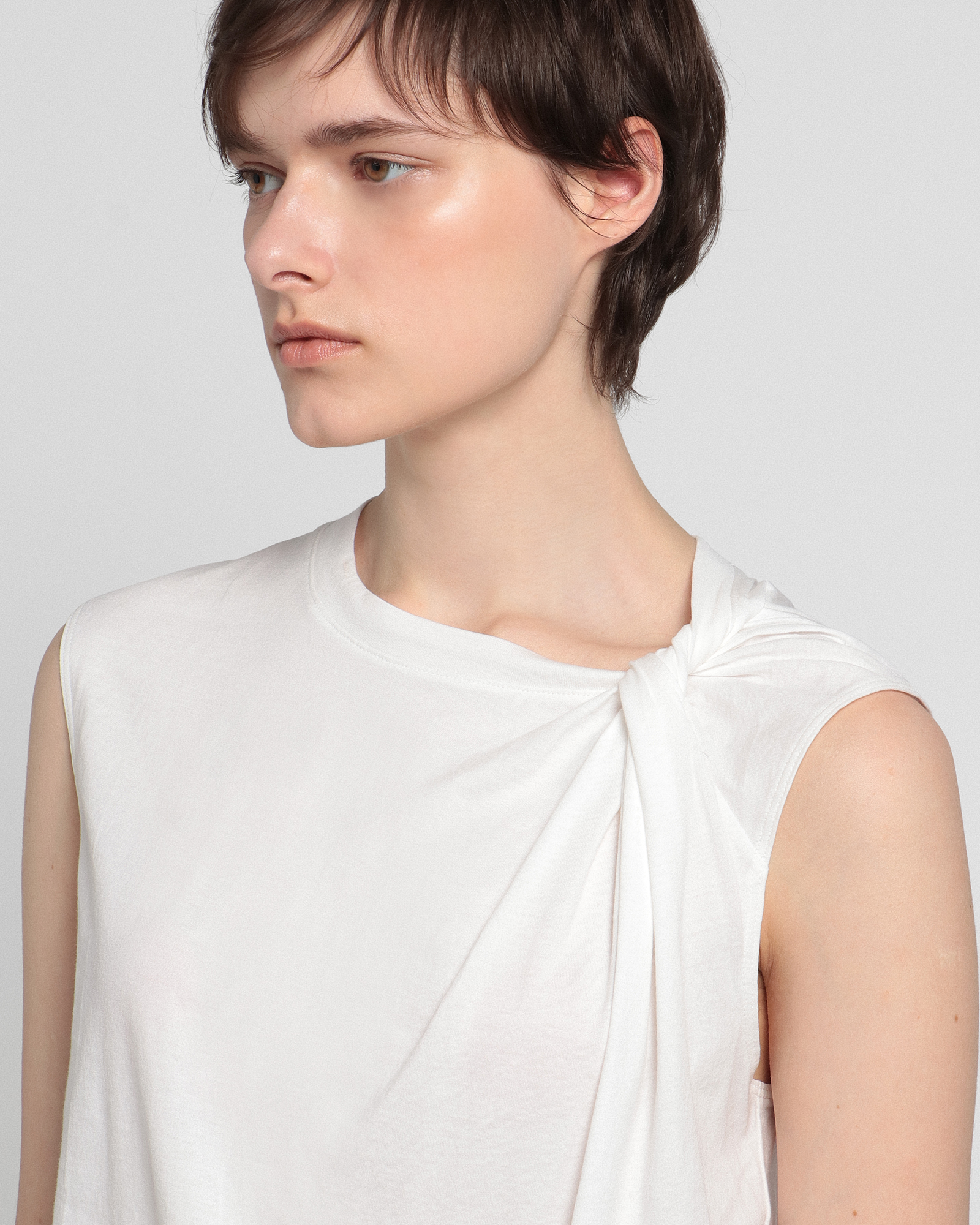 Apex Tee Pure Twisted Tank | WOMEN（レディース）｜Theory