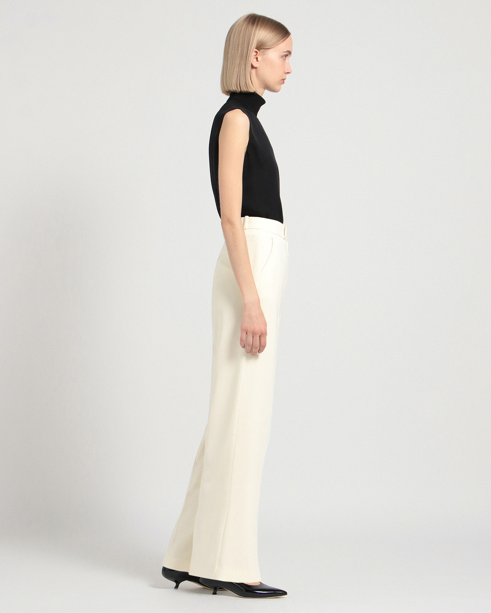 セオリー　クレープコンボリブストレートパンツ 一部限定カラー Admiral Crepe Relax Straight Pant J | WOMEN