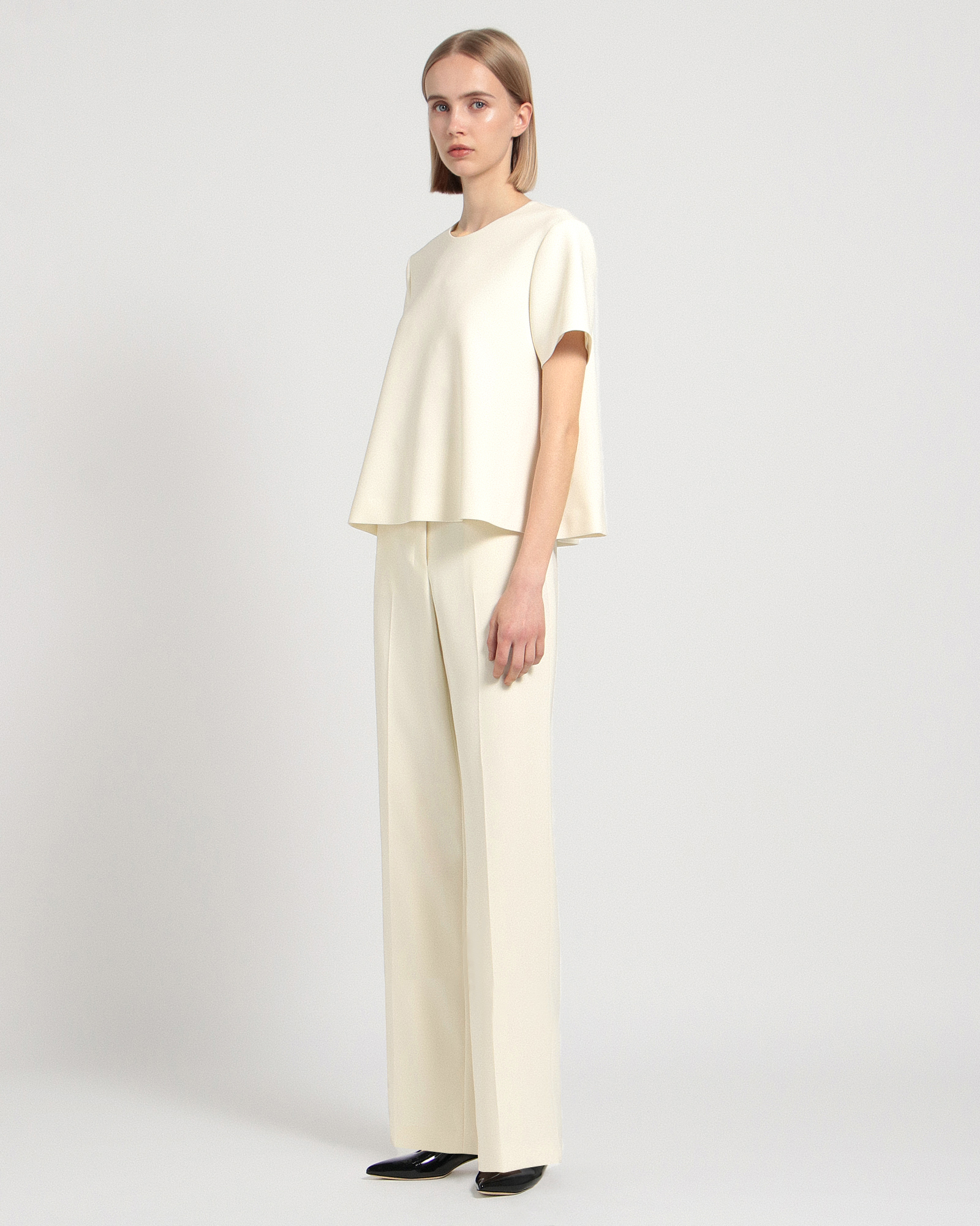 一部限定カラー Admiral Crepe Relax Straight Pant J | WOMEN