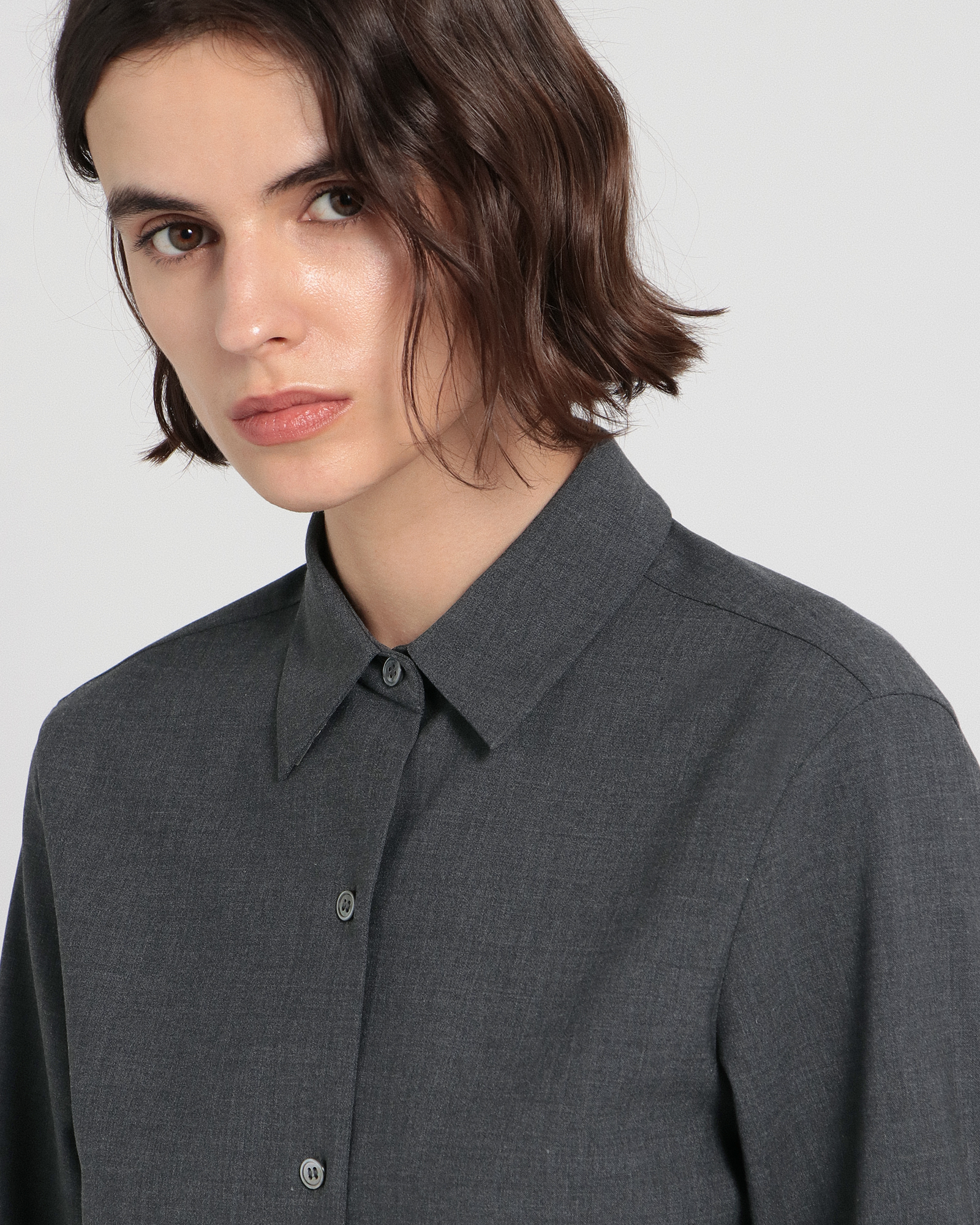 一部限定カラー Traceable Wool N Straight SH B | WOMEN