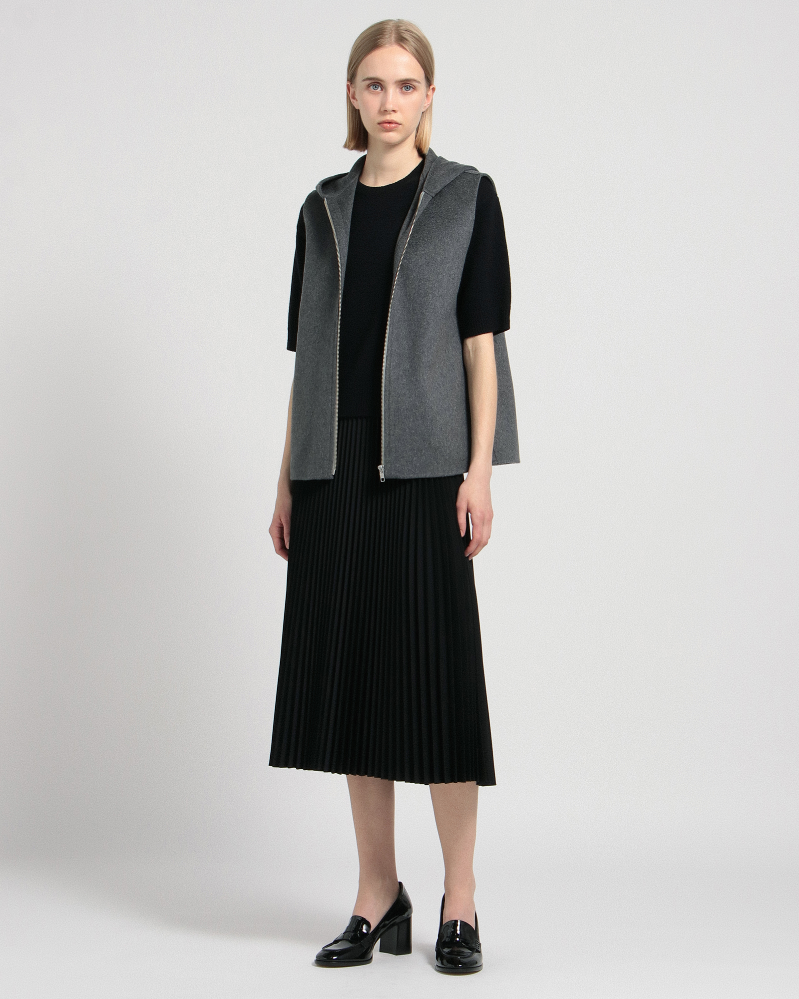 New Divide GC Hood Zip Vest | WOMEN（レディース）｜Theory