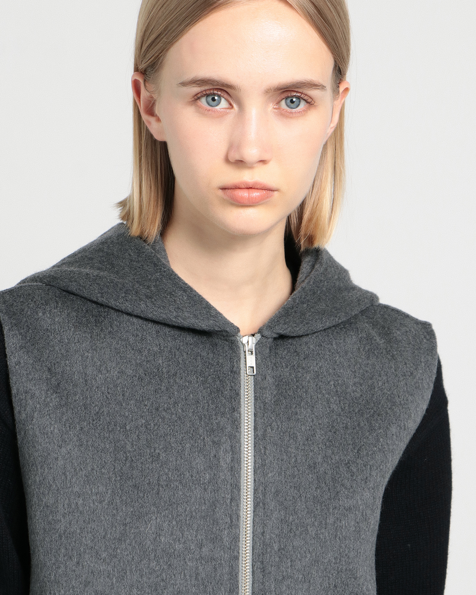 New Divide GC Hood Zip Vest | WOMEN（レディース）｜Theory