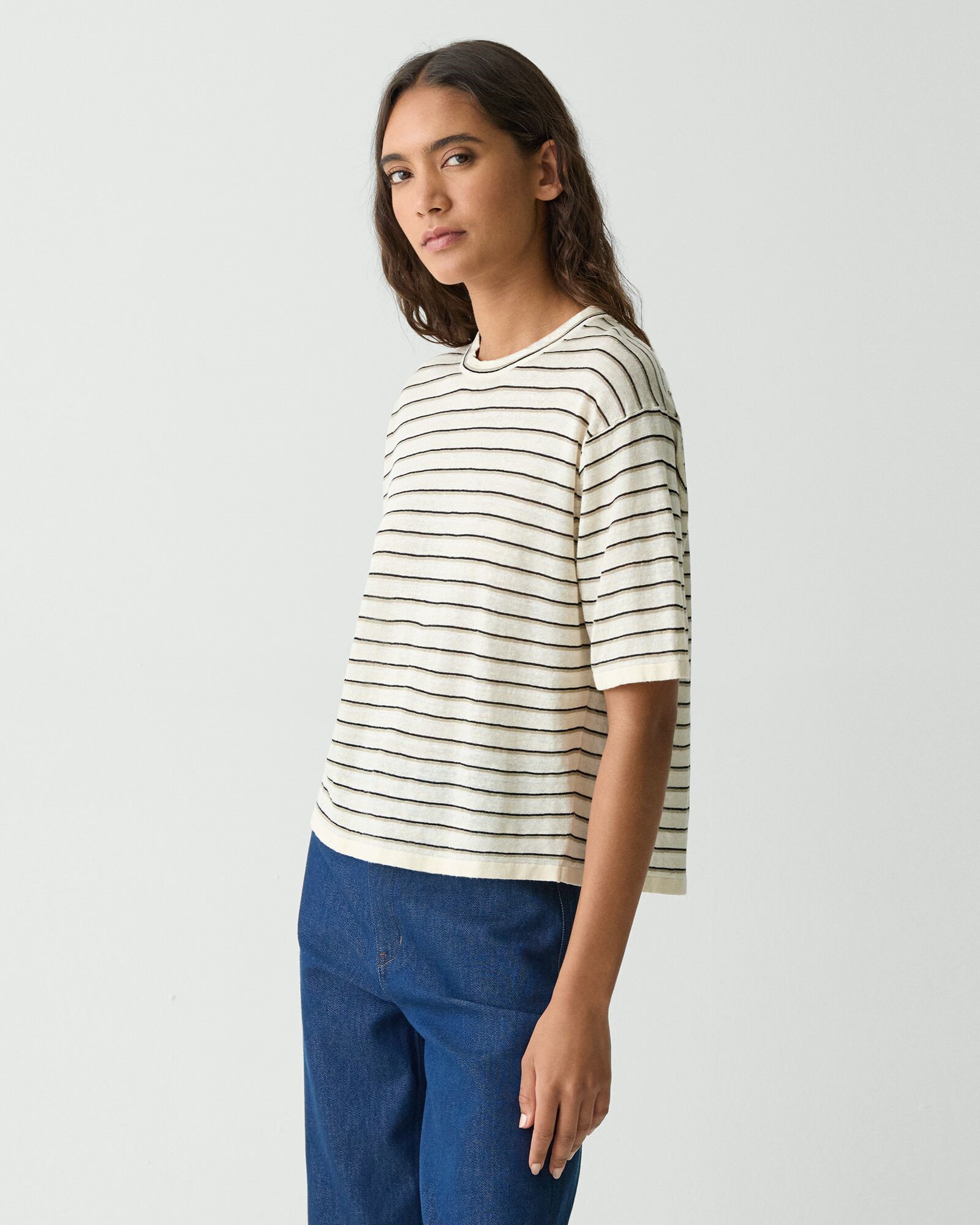 Theory Torina 夏素材シアーガーデSAG HARBORブラックS Neo Sag Harbor Boyfriend Tee S | WOMEN（レディース）｜Theory