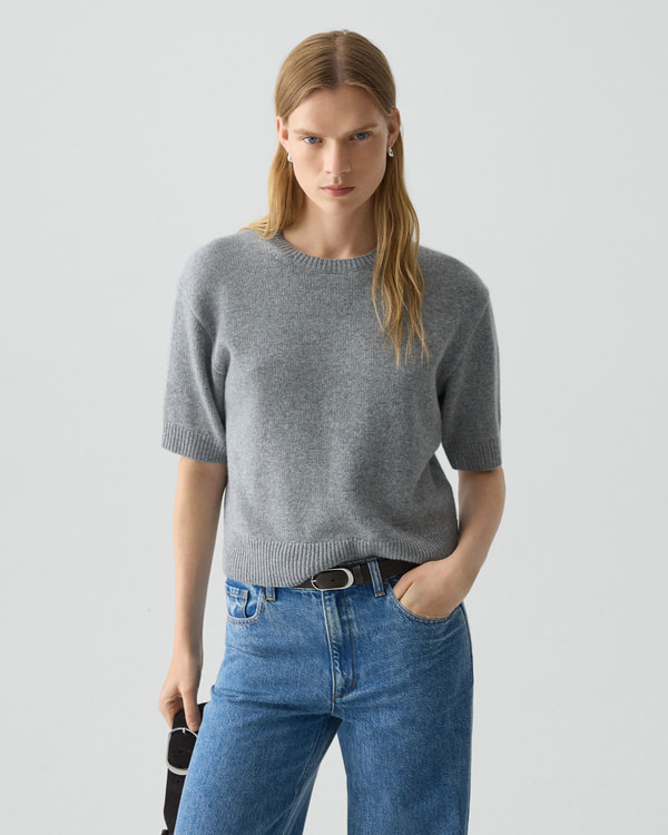 【Theory】一部限定カラー Cashmere Cropped Tee 【Theory】一部限定カラー Cashmere Cropped Tee