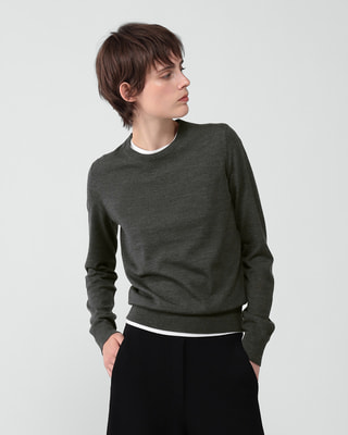 Theory リーガルウールクルーネックセーターS Regal Wool Crewneck Sweater | WOMEN（レディース）｜Theory 公式通販