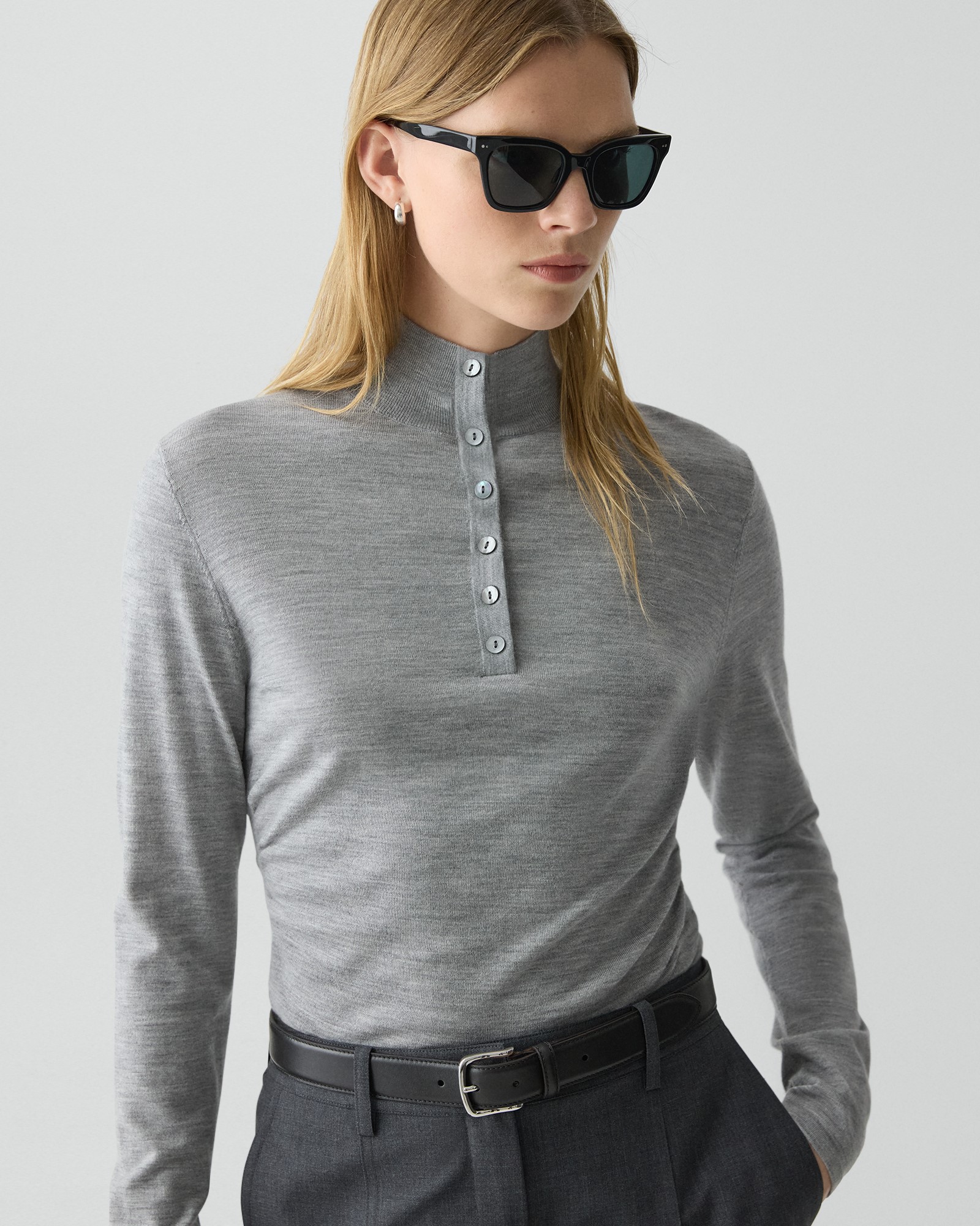 Regal Wool Henley Sweater | WOMEN（レディース）｜Theory 公式通販サイト