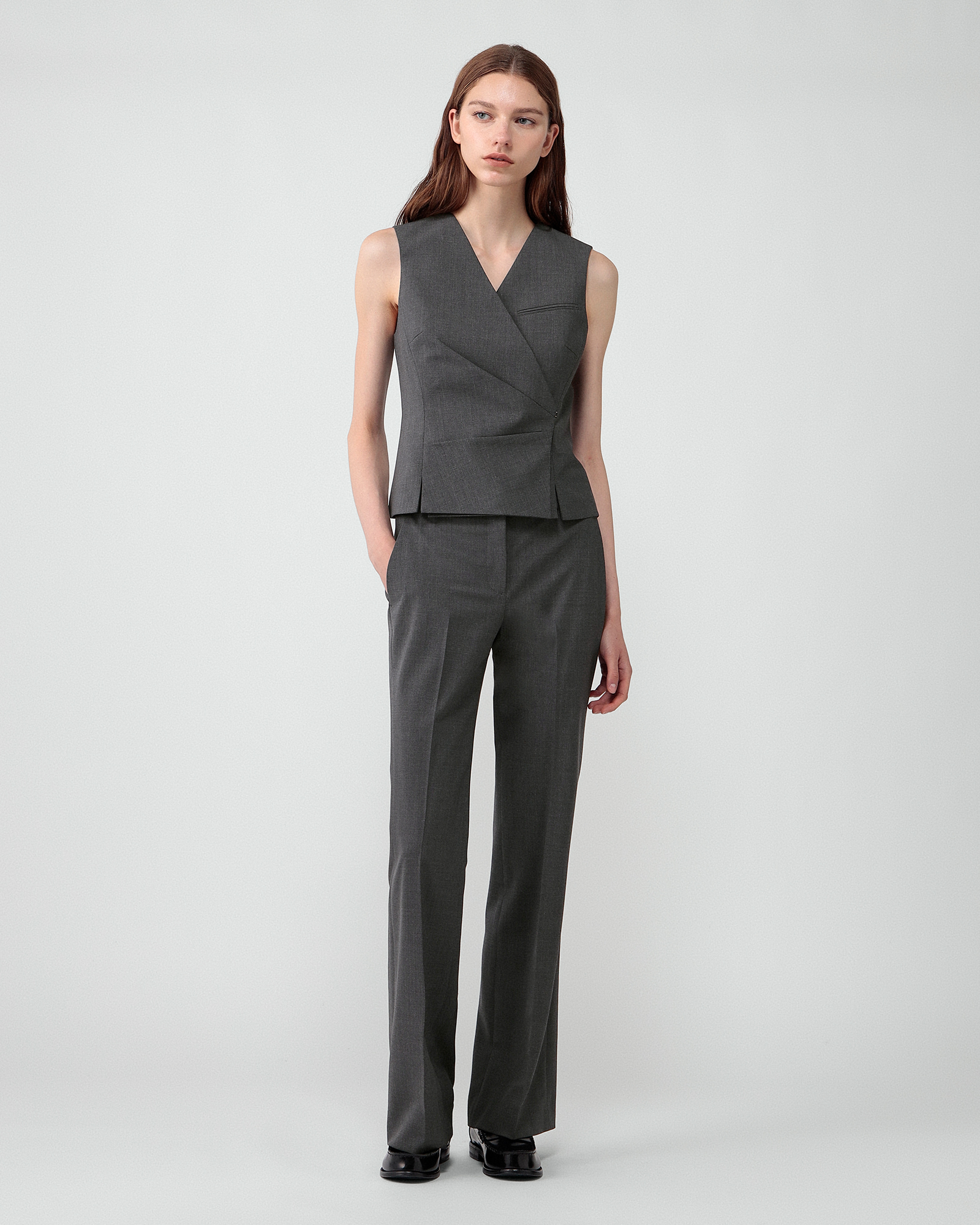 予約商品》 Traceable Wool Wrap Vest | WOMEN（レディース