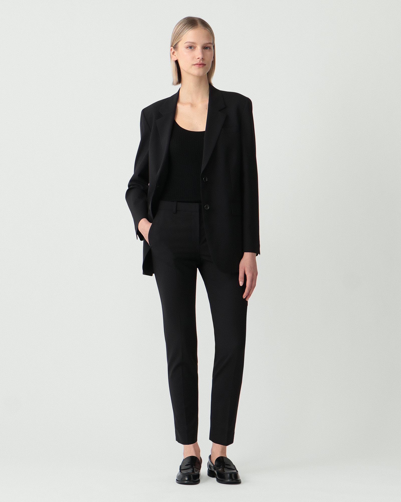 新品同様　theory Traceable Wool パンツスーツ　黒　0 Theory Wardrobe # Traceable Wool | WOMEN（レディース