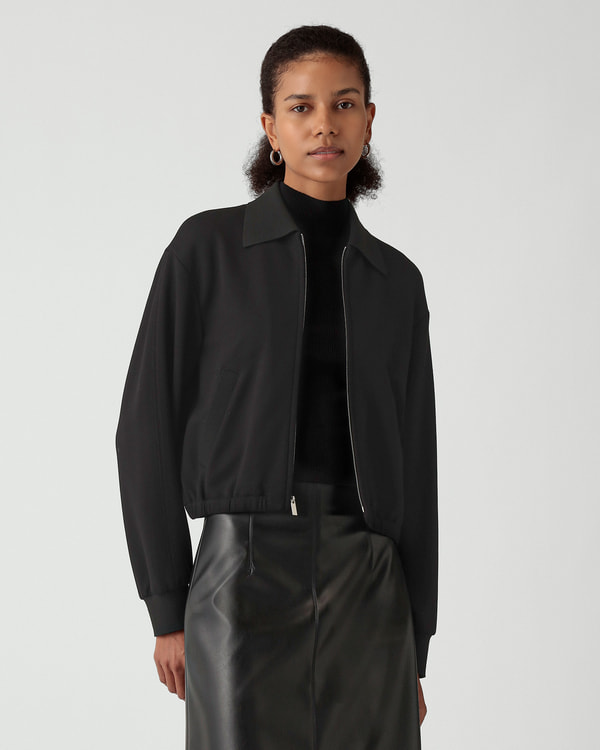 【25SS】セオリー 黒 ギャザーバック ブルゾン Soft Lawn Pサイズ セオリー(Theory)公式通販