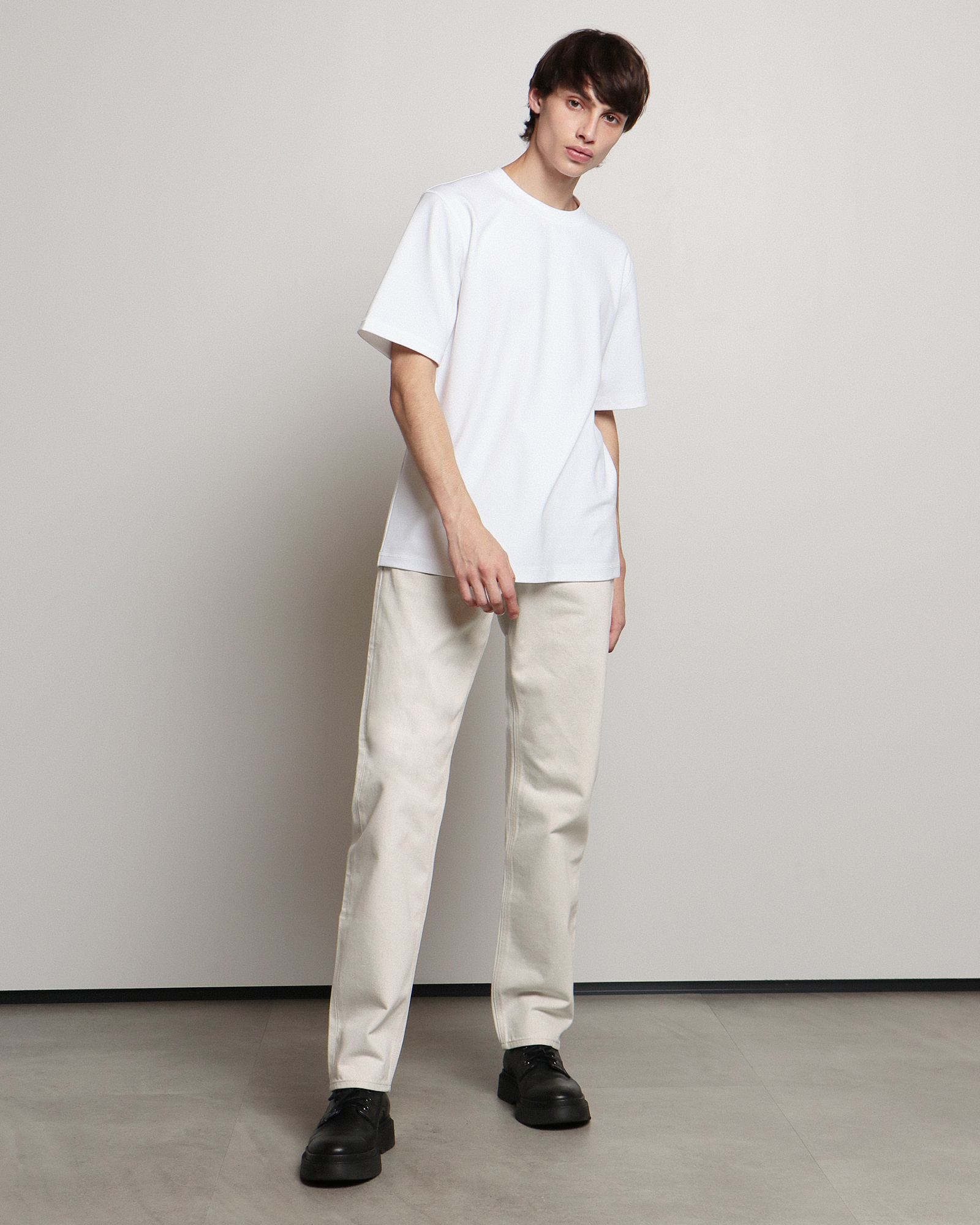 UNIQLO and HELMUT LANG Classic Cut Jeans | MEN | Theory [セオリー