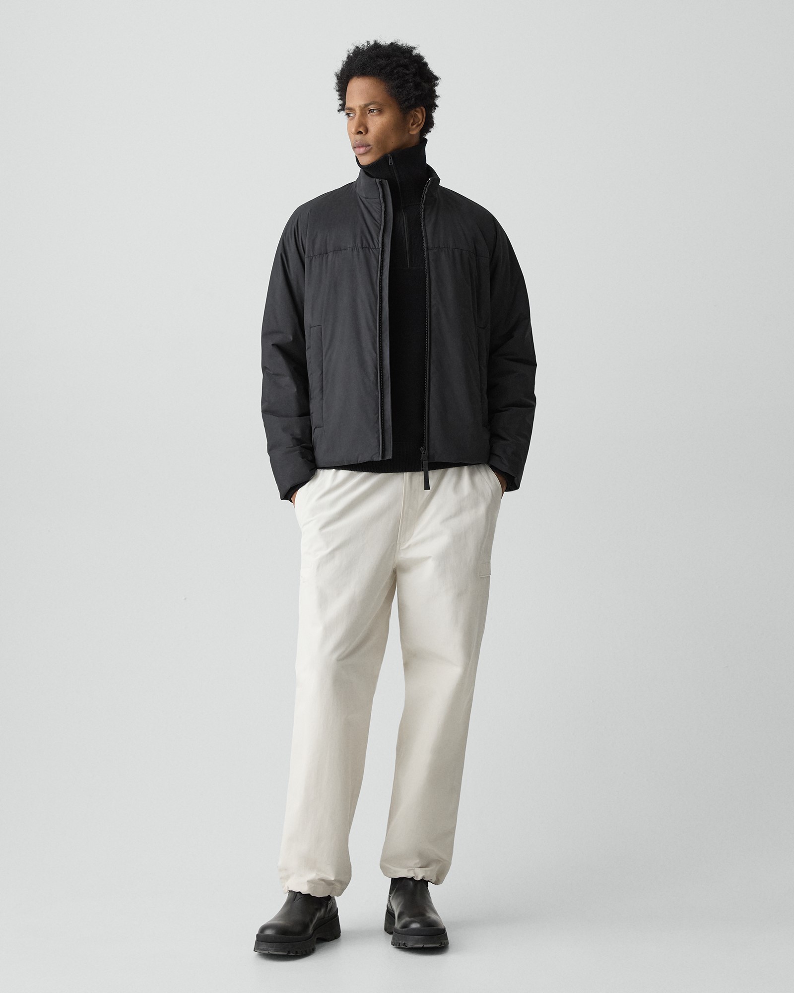セオリー 美品　ボンバージャケット ブルゾン 黒 S 一部店舗限定 Motion Nylon Layering Stand Blouson | MEN | Theory