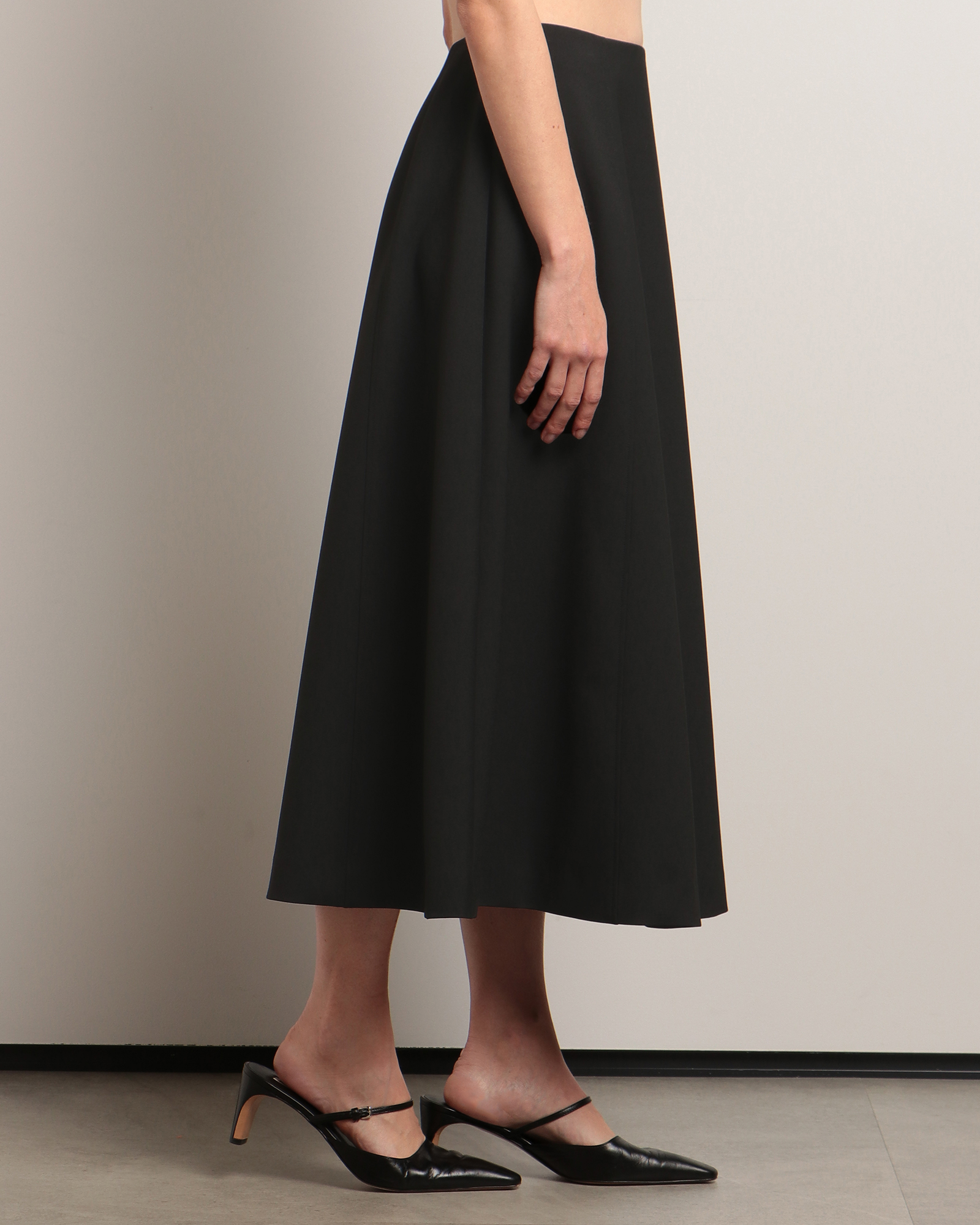 Frost Stretch Lontana フレアスカート