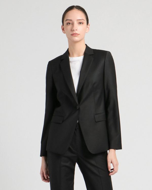 【Theory】Executive Bergman 4 【Theory】Executive Bergman 4