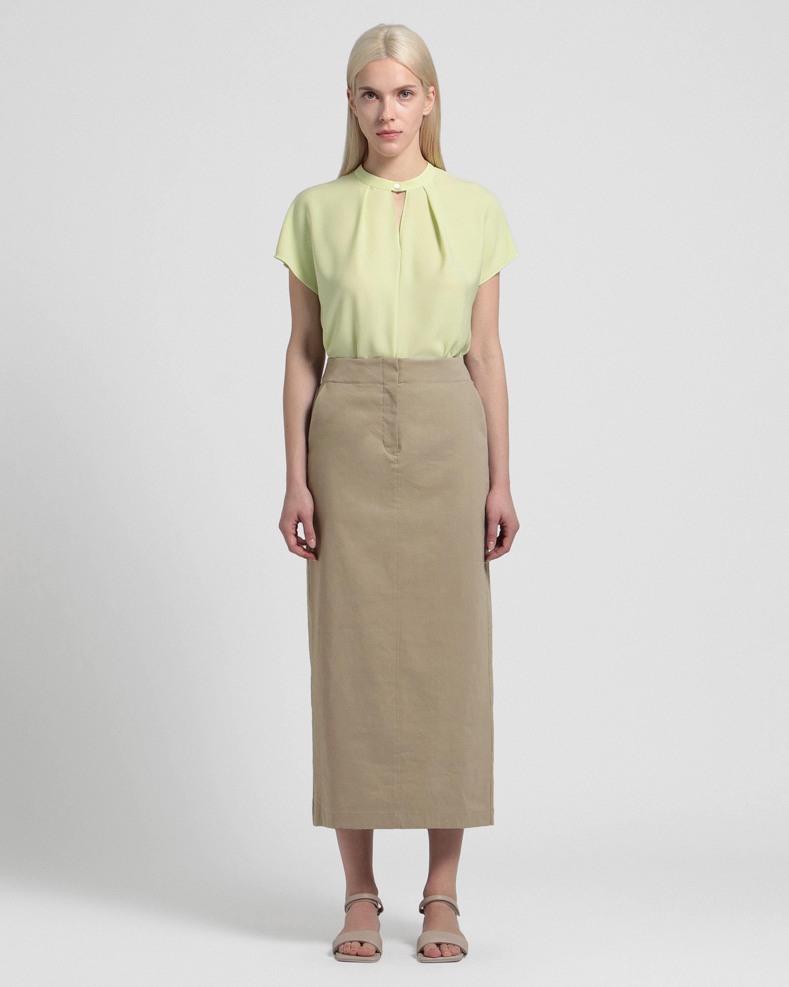 【未使用級 2024ss】セオリーリュクス Crisp Linen Skye 未使用級 2024ss】セオリーリュクス Crisp Linen Skye