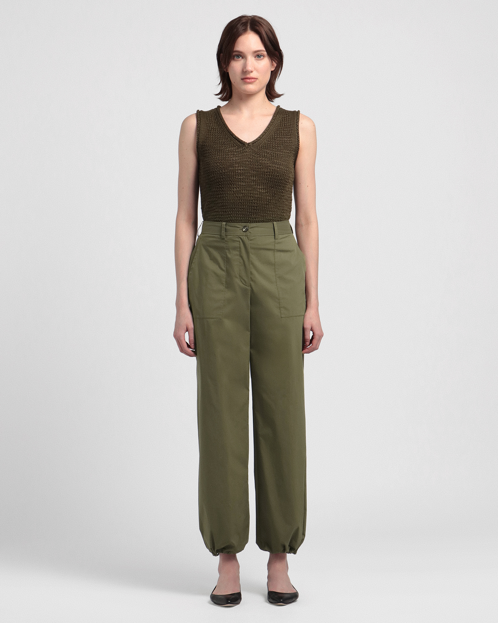 【中古】裾上げ済　2023セオリー リュクス パンツスーツ　およそ42から44号 中古】裾上げ済 2023セオリー リュクス パンツスーツ およそ42から44号