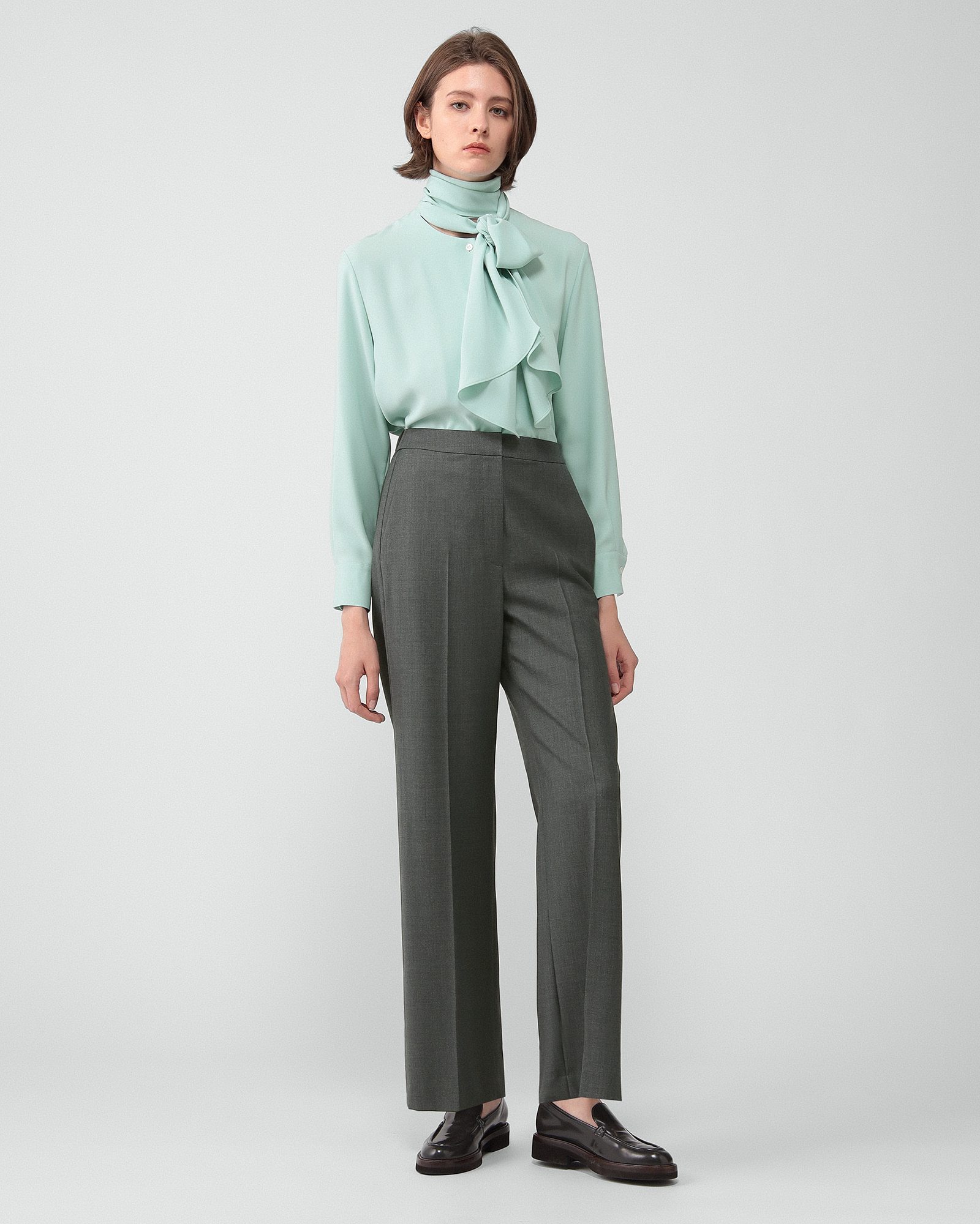 2024年　セオリーリュクス　Suave Saxony Debby 2024年 セオリーリュクス Suave Saxony Debby About Suave Saxony