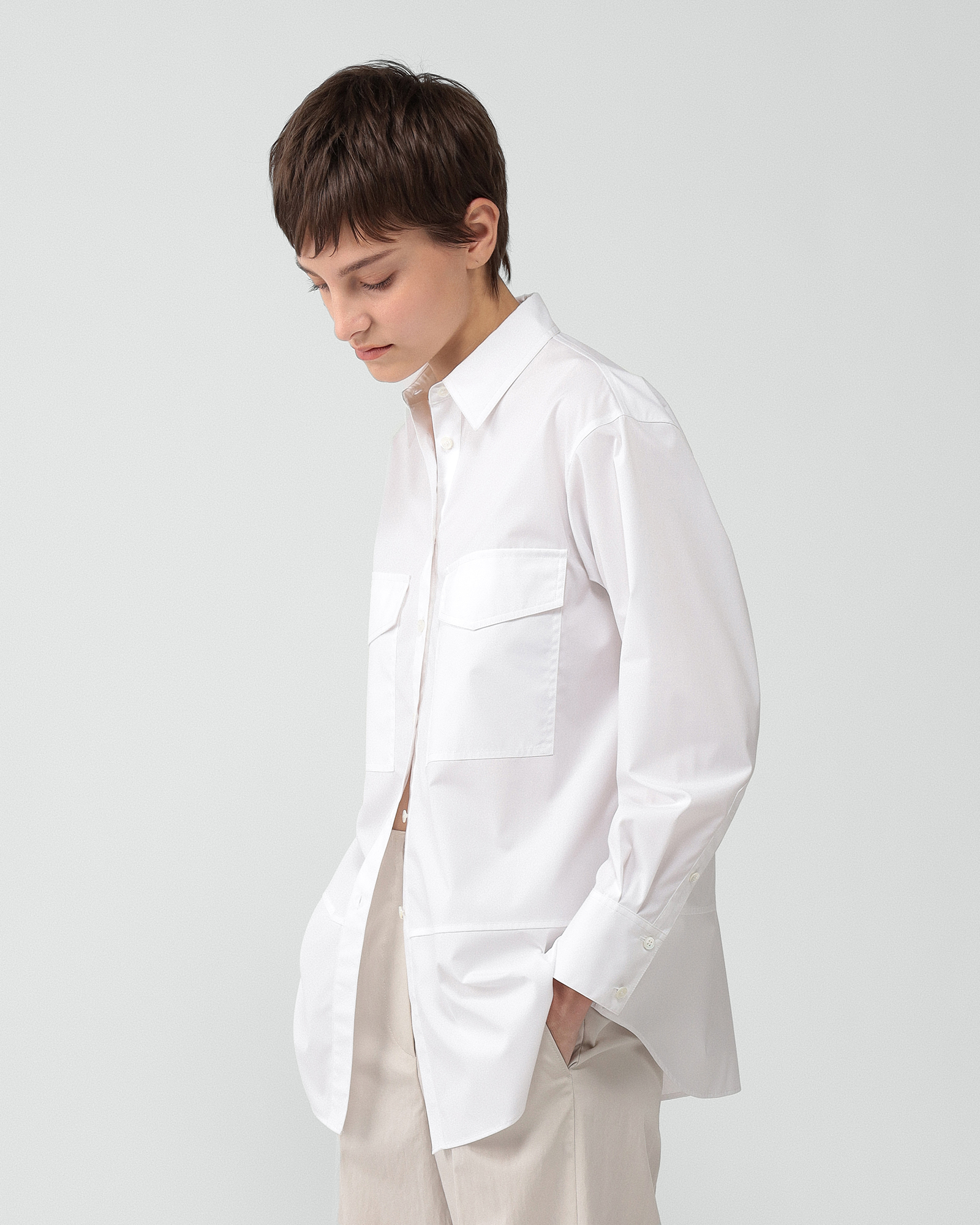 定価¥31,900 theory luxe ホワイトシャツ 定価¥31,900 theory luxe ホワイトシャツ