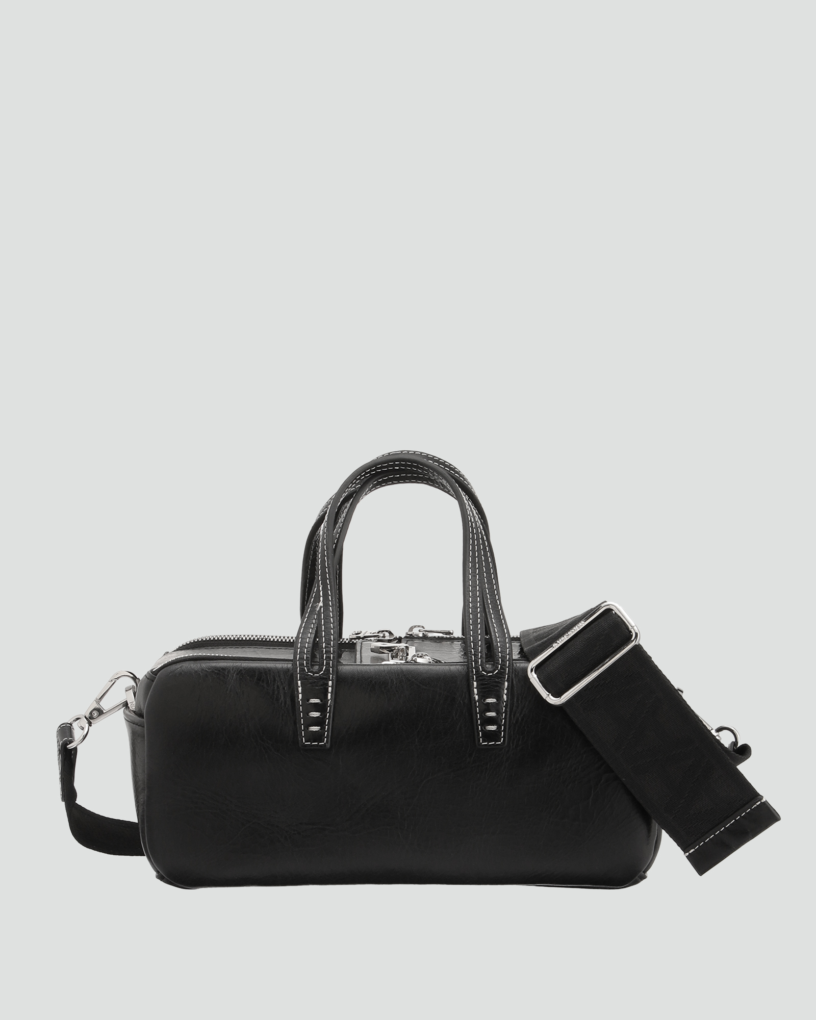 美品　A VACATION　HAPPY KEY 2 ショルダーバッグ　レザー　黒 A VACATION(ア ヴァケーション)のHAPPY KEY BLACK通販 | 集英社HAPPY