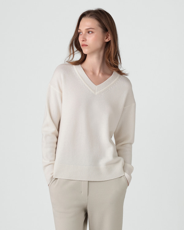 【新品】セオリーリュクス Verona Arte シアー長袖ニットブルゾン 38 新品】セオリーリュクス Verona Arte シアー長袖ニットブルゾン 38