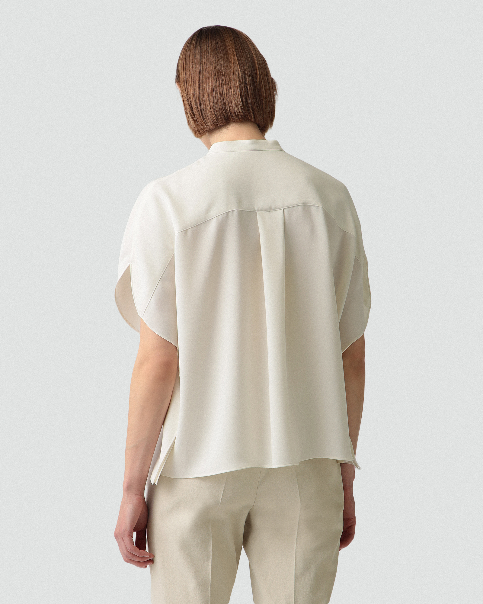 セオリーリュクス(Theory luxe)公式通販 レディースファッション