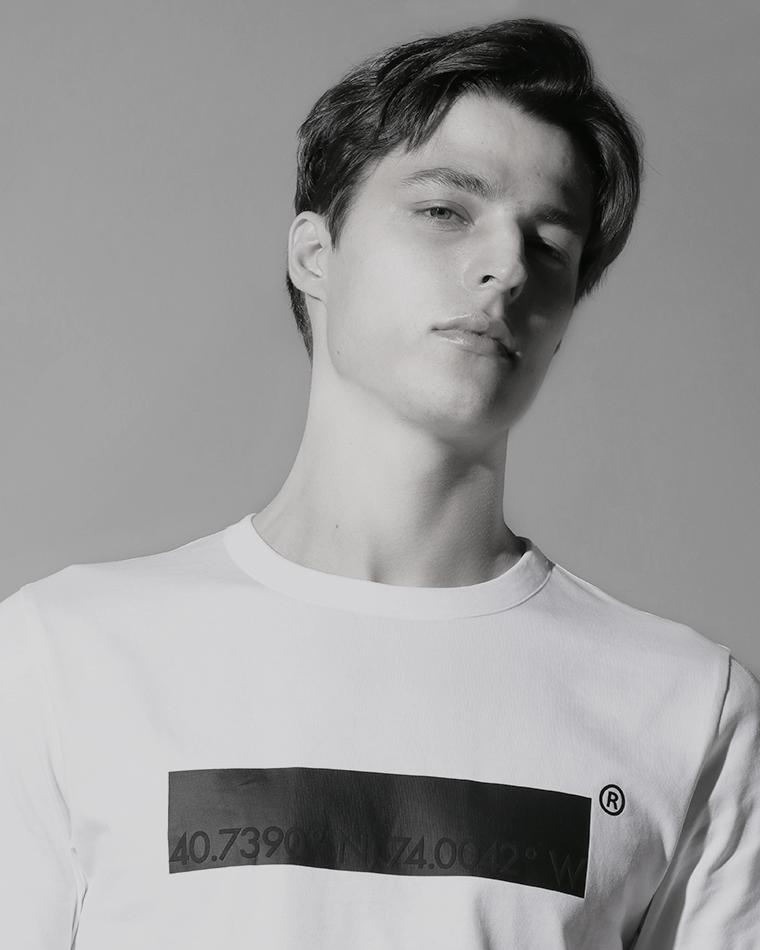 ICONIC T-SHIRT | MEN(メンズ)|Theory 公式通販サイト