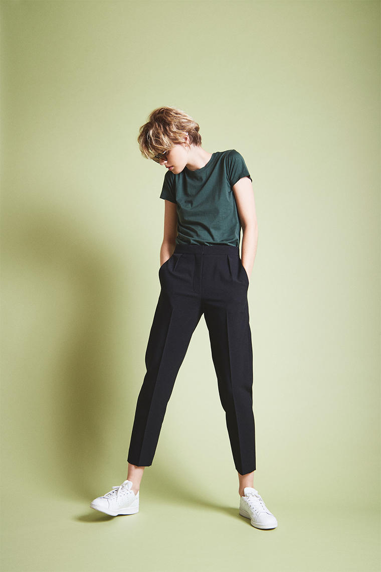 Black Pants by Theory | WOMEN（レディース）｜Theory 公式通販サイト