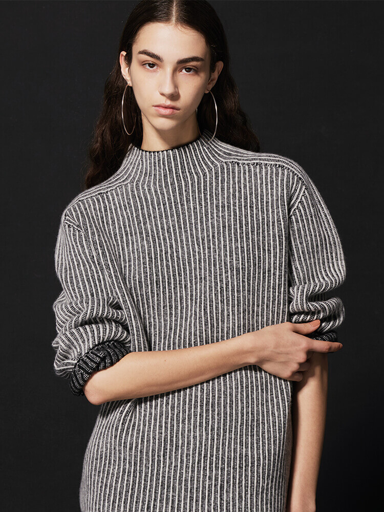 STANDOUT SWEATERS
