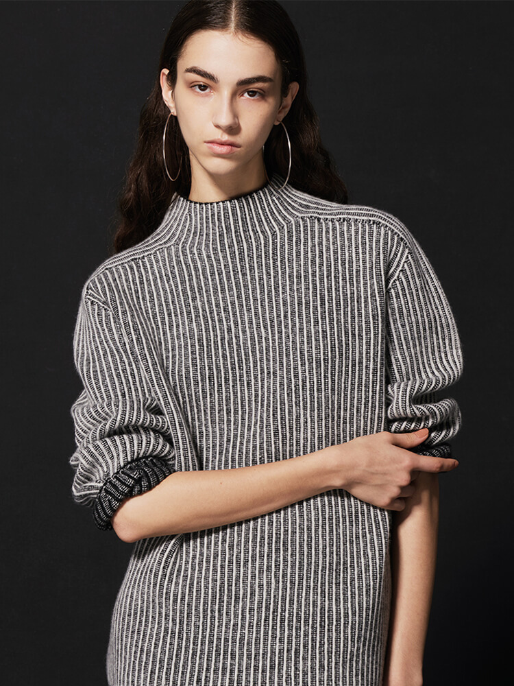 STANDOUT SWEATERS