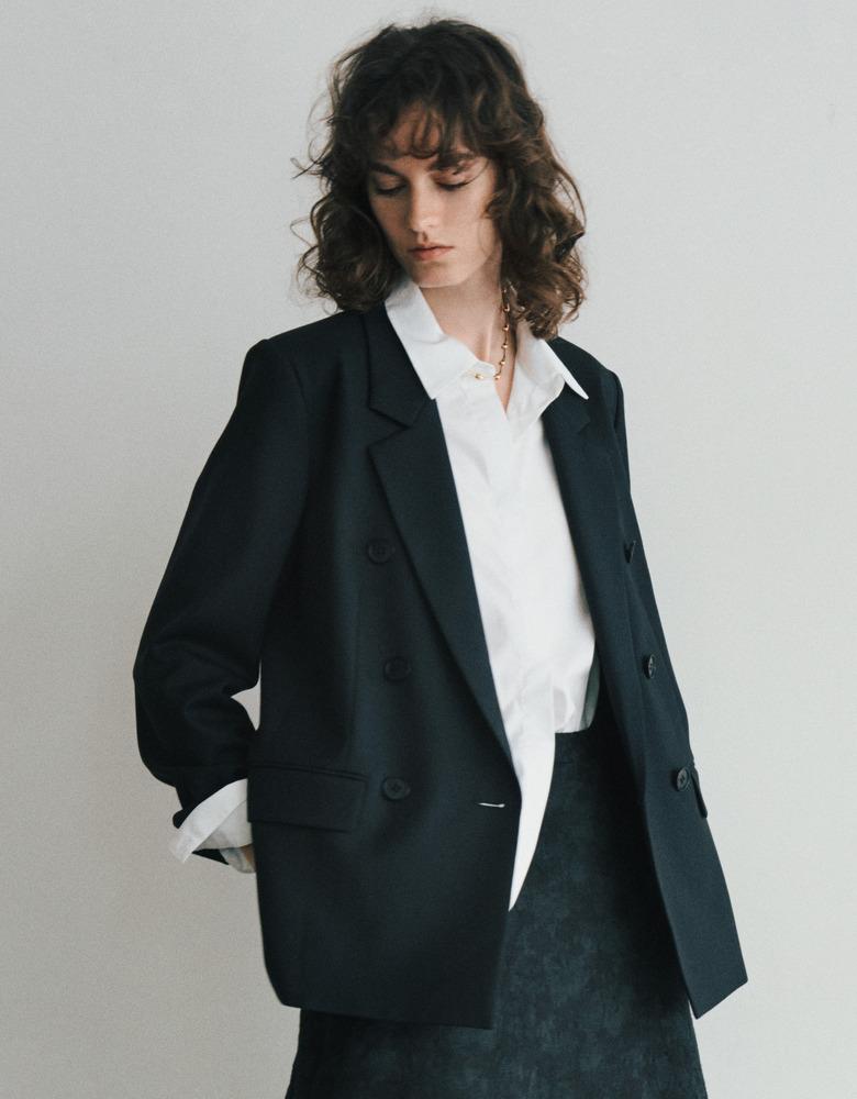 セオリーリュクス、ブラック ダブルブレスト テーラードジャケット  