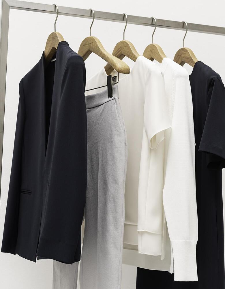 Theory luxe（セオリーリュクス）公式通販サイト