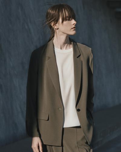 Theory luxe（セオリーリュクス）公式通販サイト