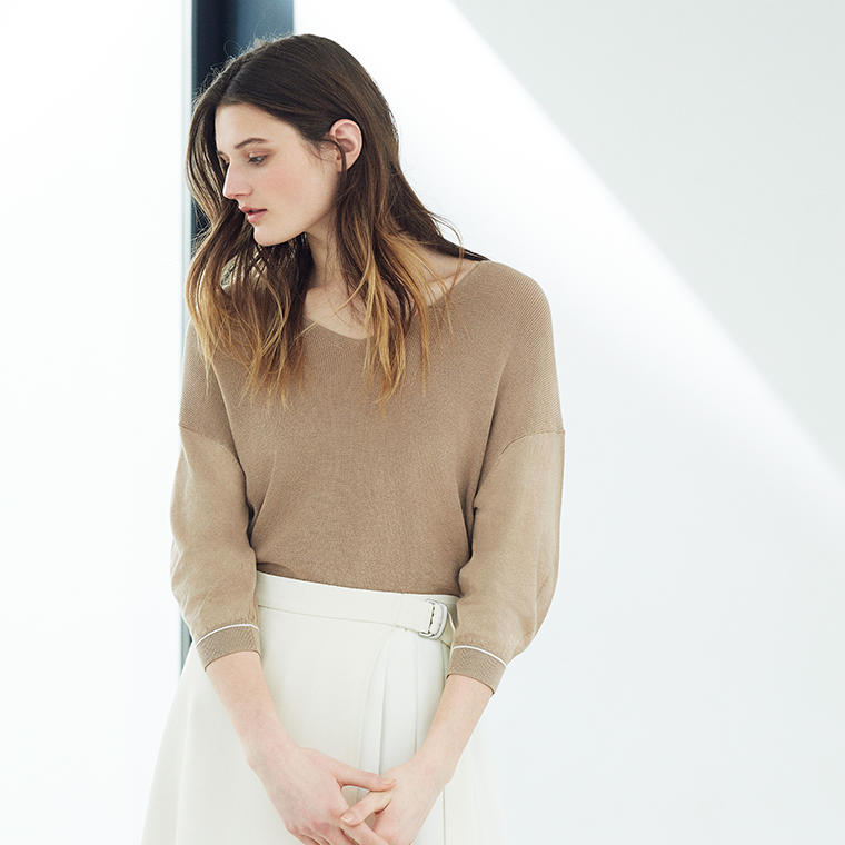 SIMPLE AND EFFORTLESS | Theory luxe(セオリーリュクス)公式 SIMPLE AND EFFORTLESS | Theory luxe(セオリーリュクス)公式