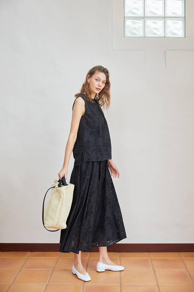 CHIC FEMININITY | Theory luxe（セオリーリュクス）公式通販サイト