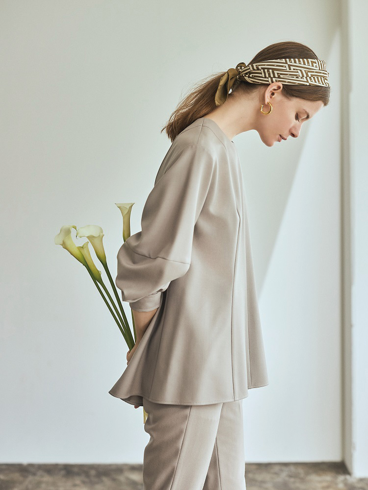 CLEAN AND ELEGANCE