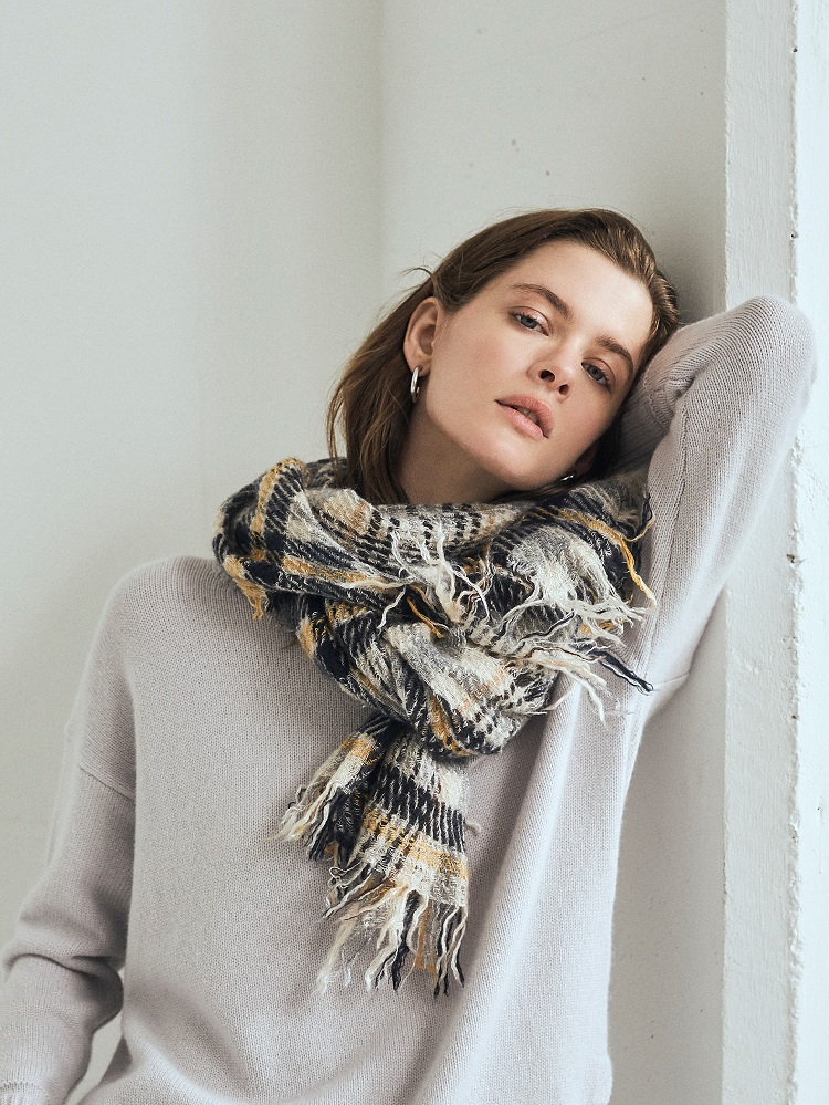 WRAPPED IN CASHMERE | Theory luxe（セオリーリュクス）公式通販サイト