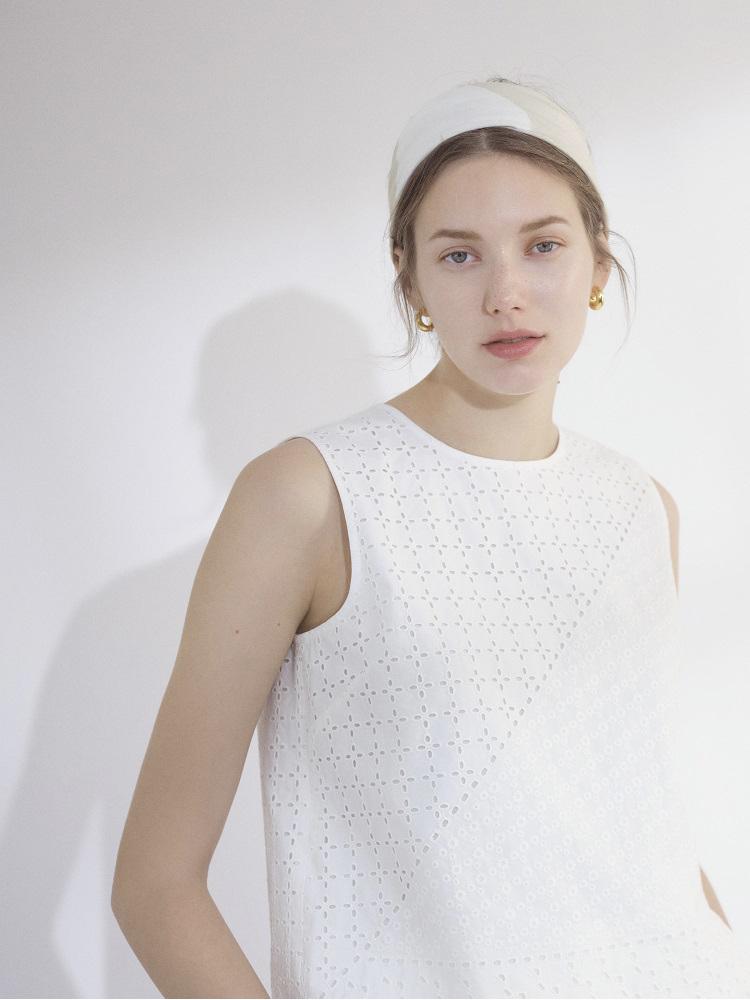 ESSENTIAL SUMMER TOPS