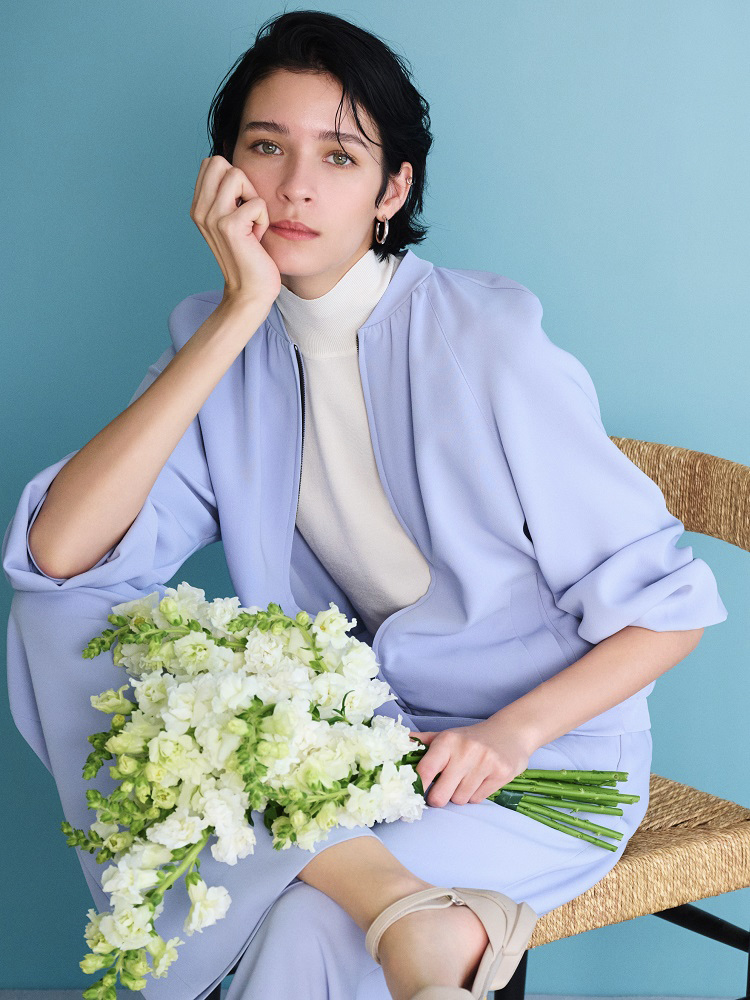 VERSATILE FEMININITY