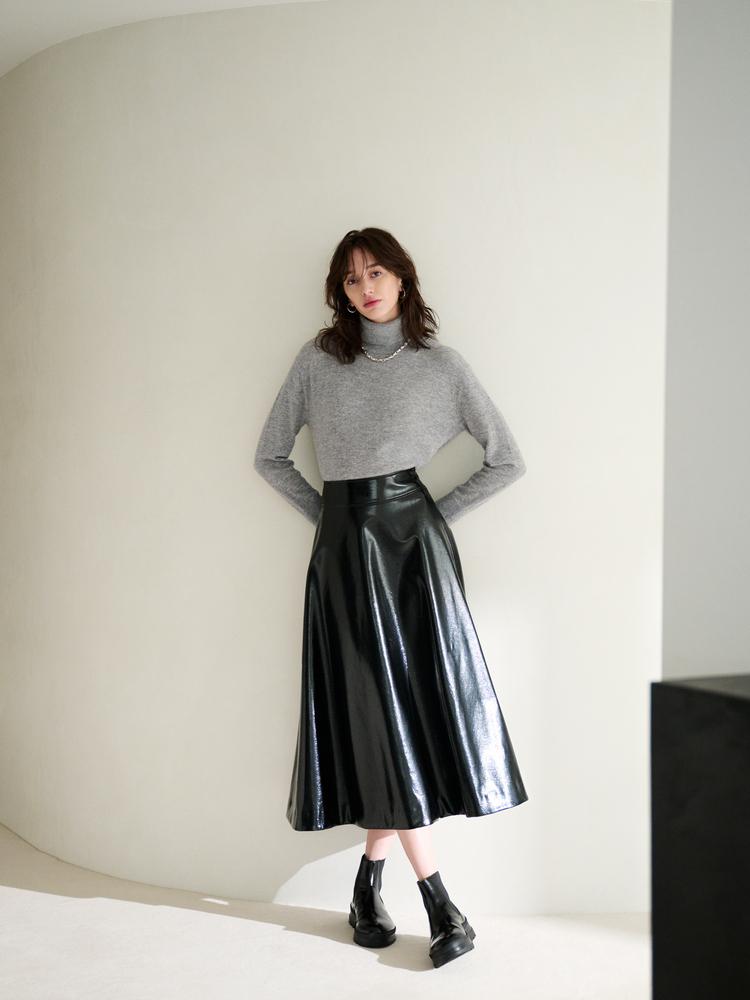 ★防寒性◎ 定価￥79，000 Theory セオリー ボリュームカラー 肉厚ロングダウンコート 紺/2（M～L程度）★ Theory（セオリー）公式通販サイト